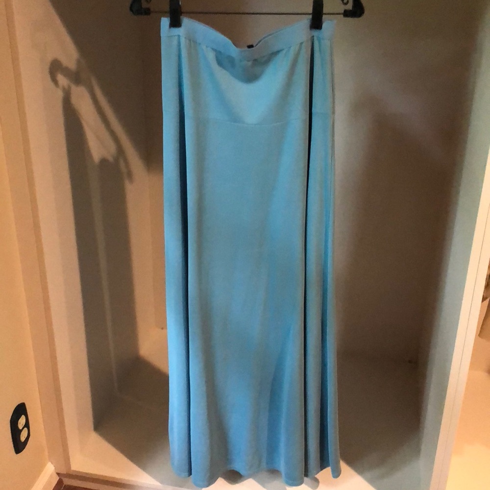 BCBG skirt